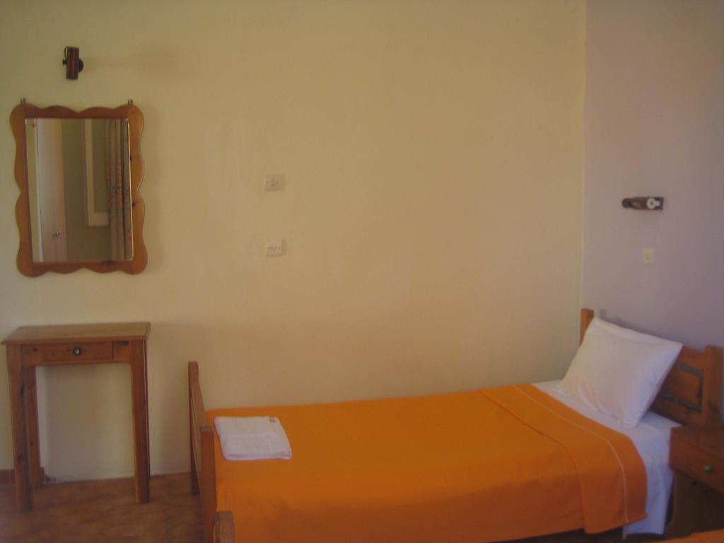 Apartments Elena Kavos Bagian luar foto